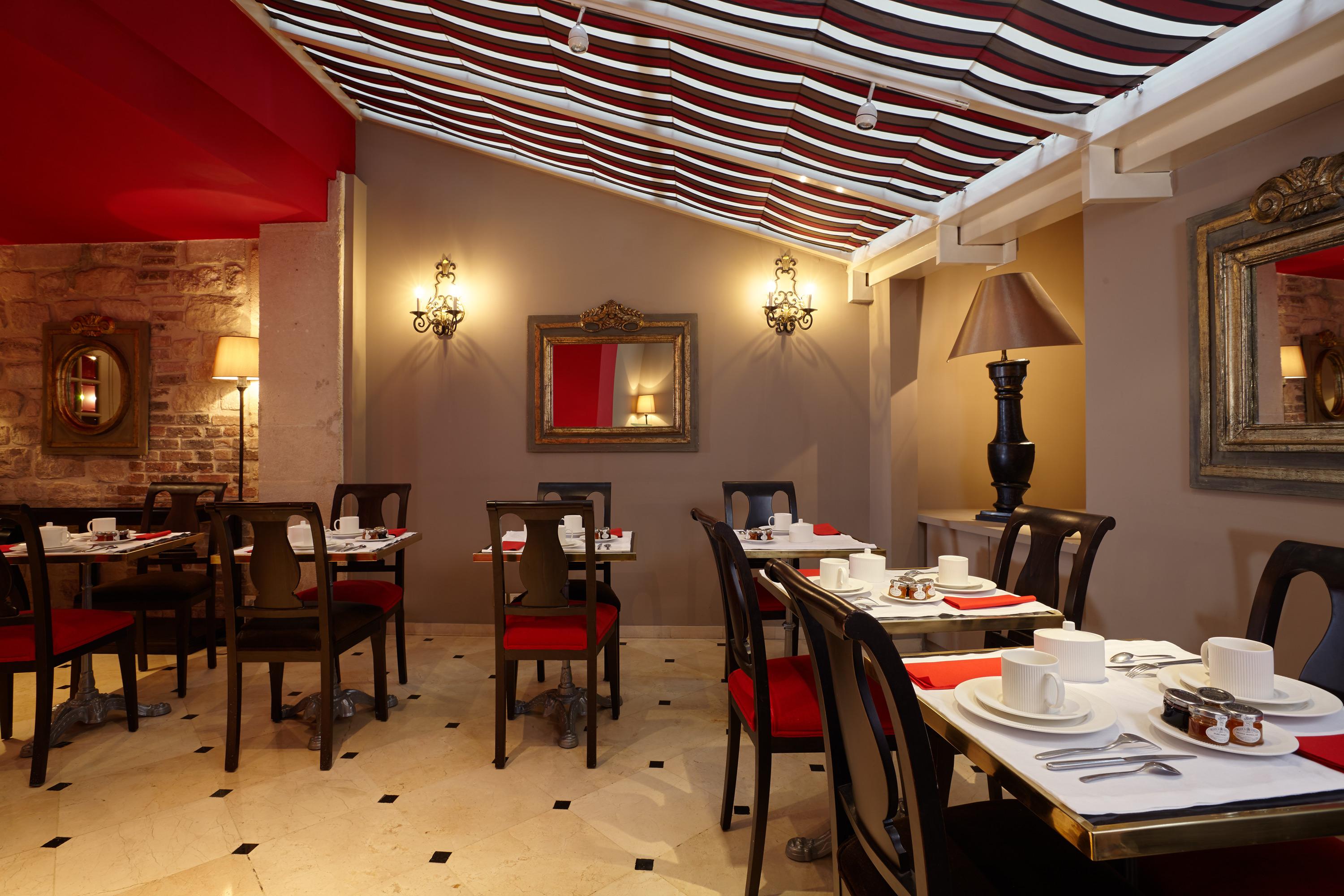 Relais Saint Jacques 4* París